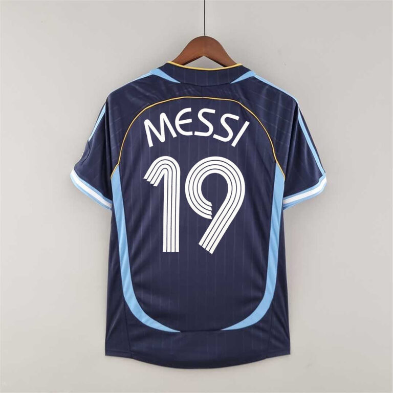 Alternative view of Argentina 2006 Retro jersey