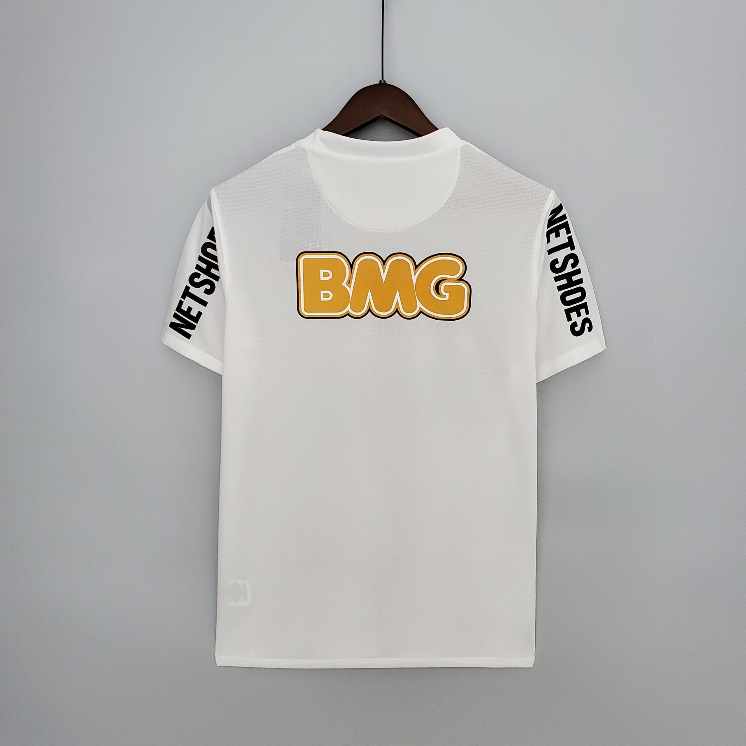 2011/12 Santos Retro home kit - Image 4