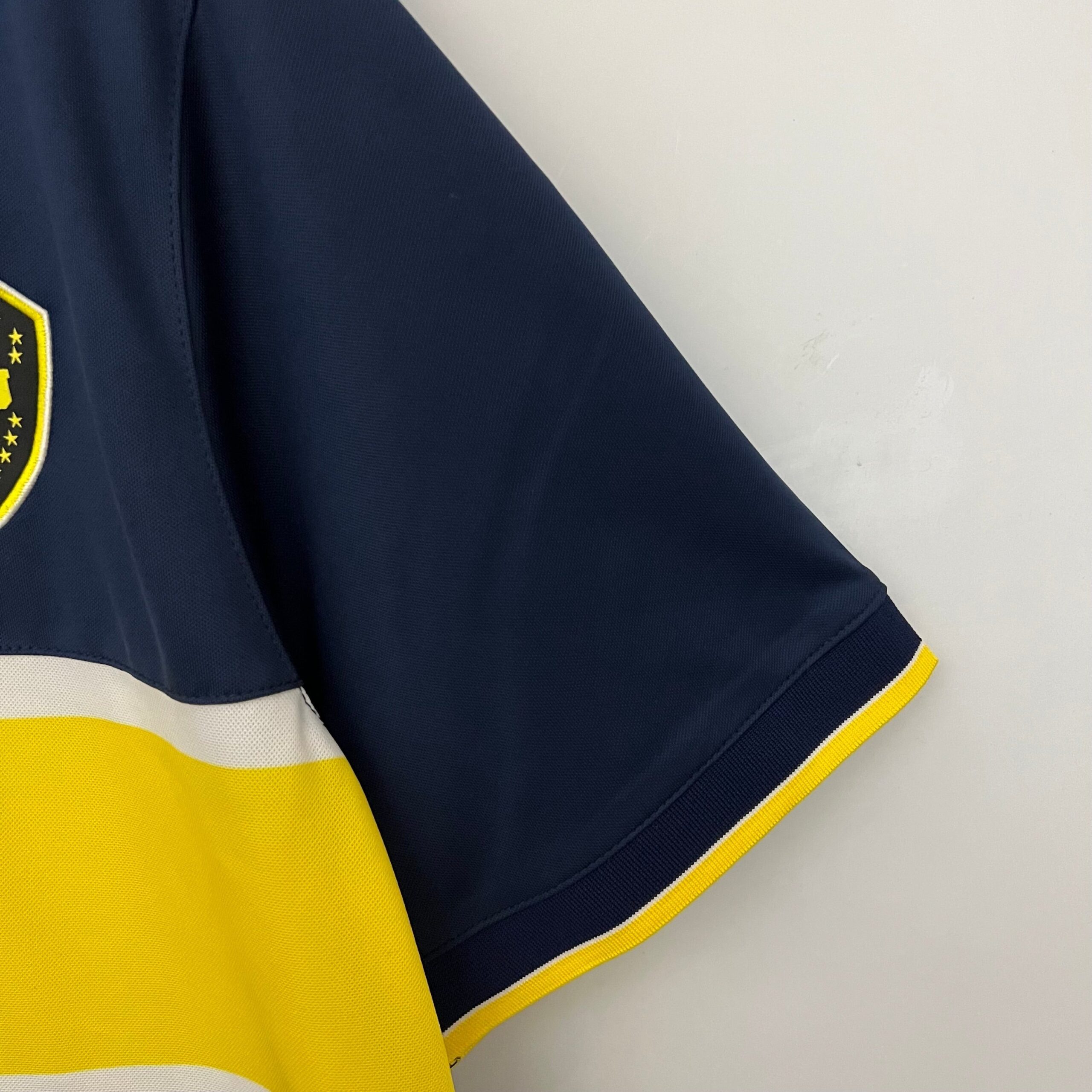 Boca Juniors 96-97 Retro Jersey - Image 4