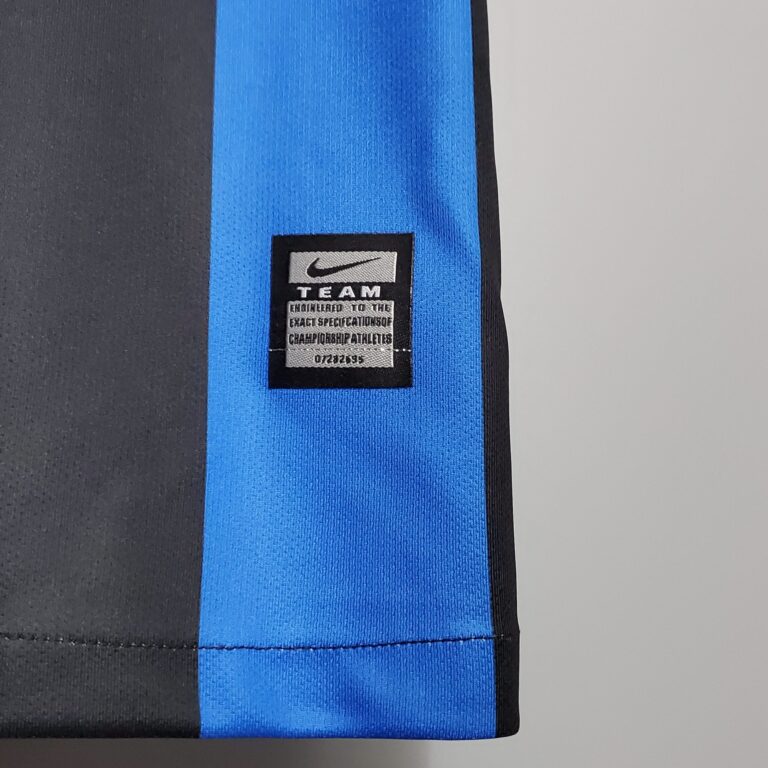 Alternative view of 2010 Inter Milan Home retro kit