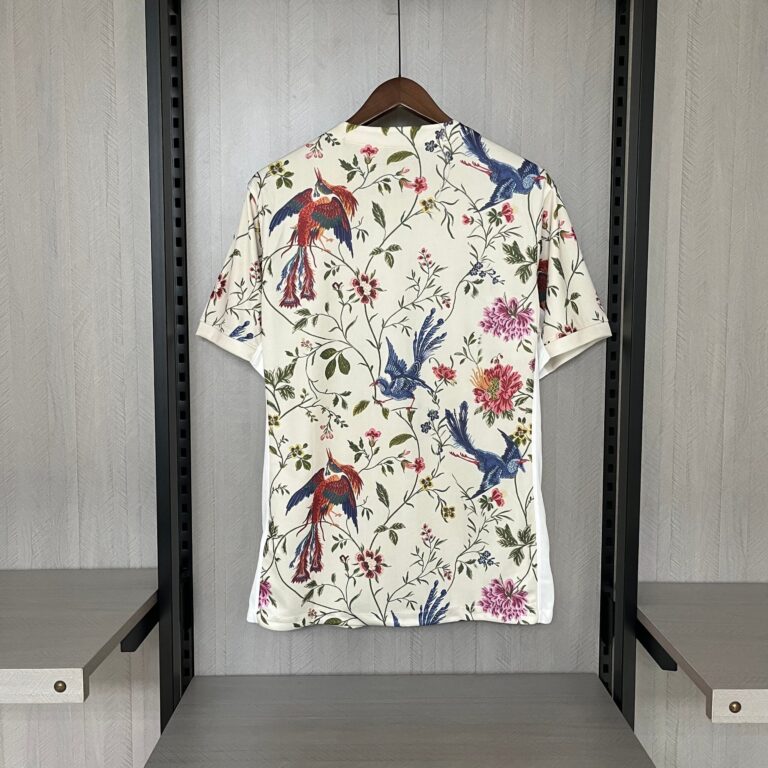Alternative view of France X Dior Flowers Special Edition shirt