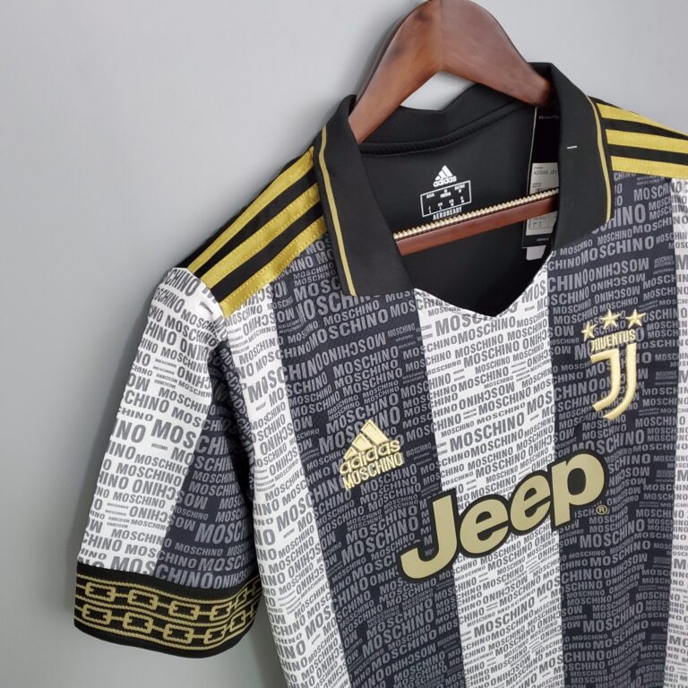 Alternative view of Juventus X Moschino Special Design