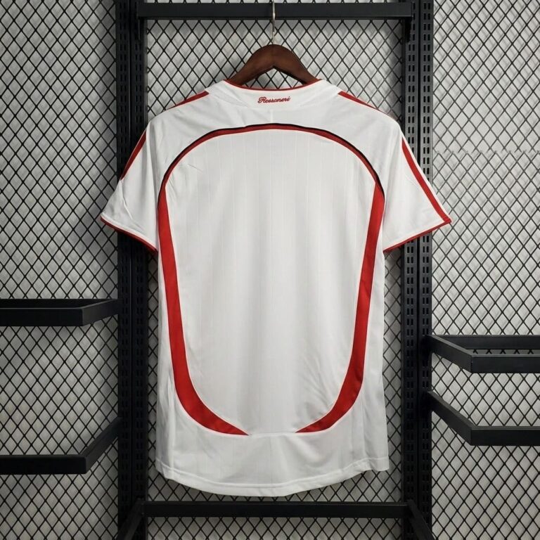 Alternative view of AC Milan away retro kit 2006-2007