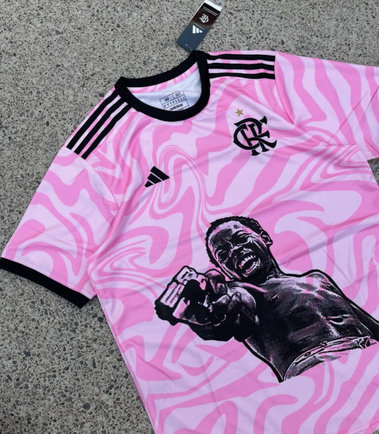 Alternative view of Flamengo X City of God Zé Pequeno Pink Jersey Limited Edition