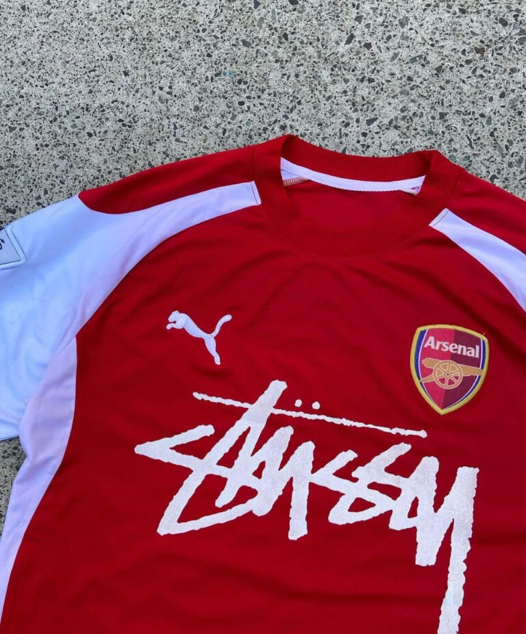 Alternative view of ARSENAL X STUSSY LIMITED