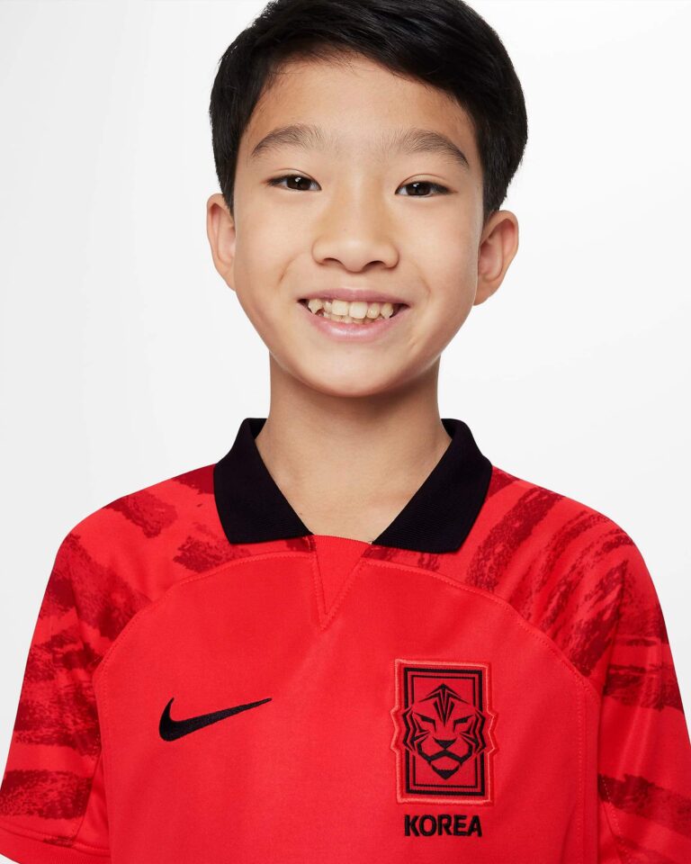 South Korea 2022/23 Youth Home Shirt detail view