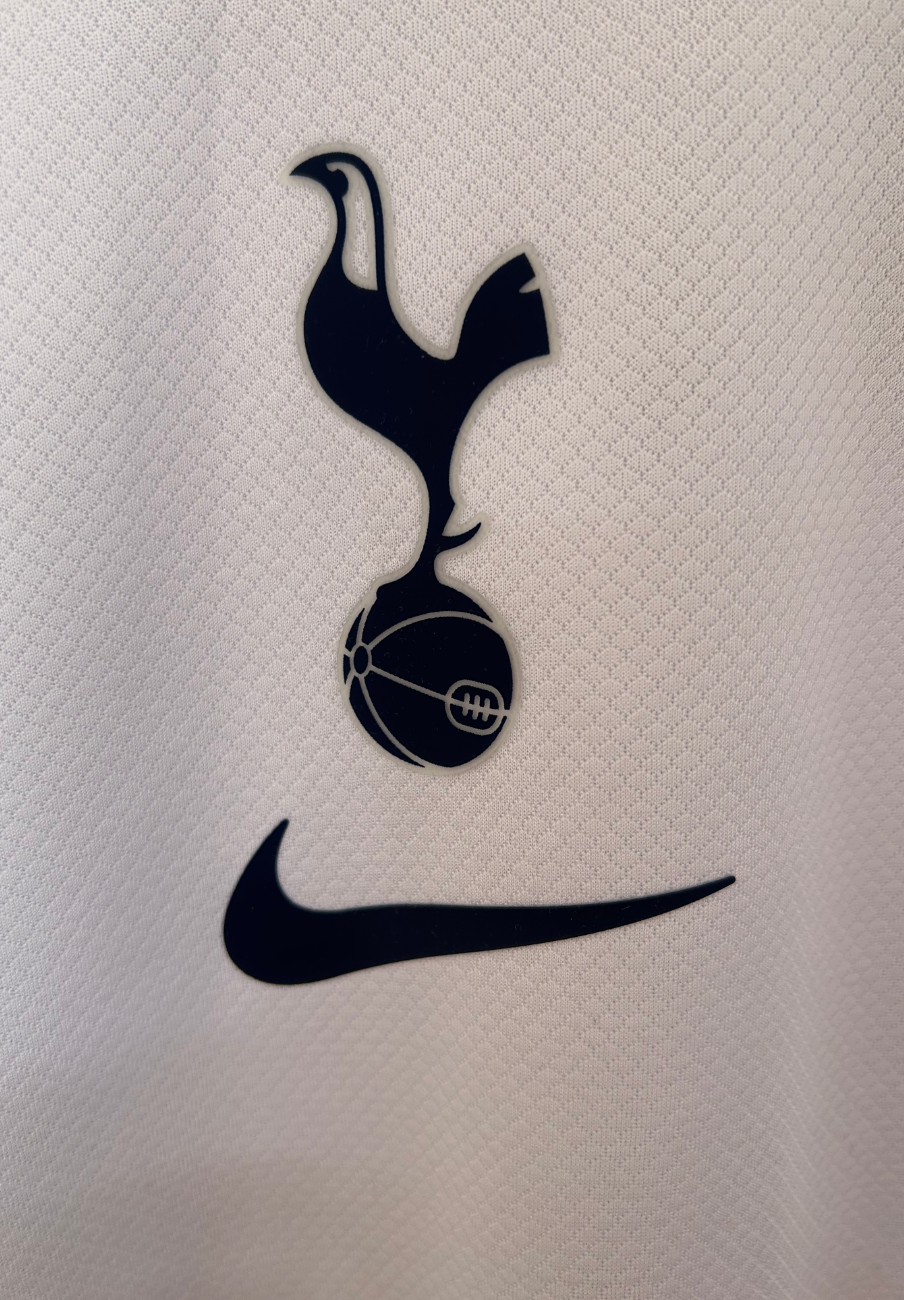Tottenham Spurs 2025-2026 Home Kit - Image 6