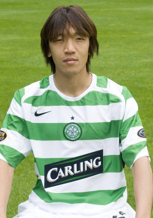 Celtic 2005-2006 Retro Kit - Image 7