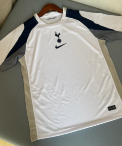 Alternative view of Tottenham Spurs 2025-2026 Home Kit