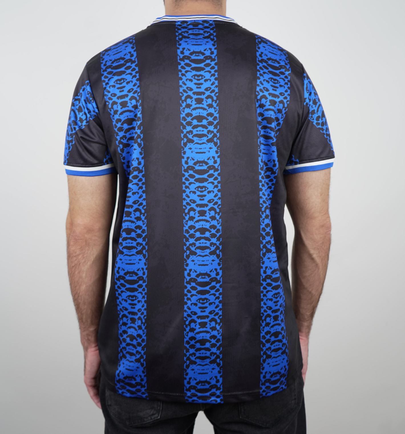 Inter Milan Cobra Jersey 24/25 - Image 3