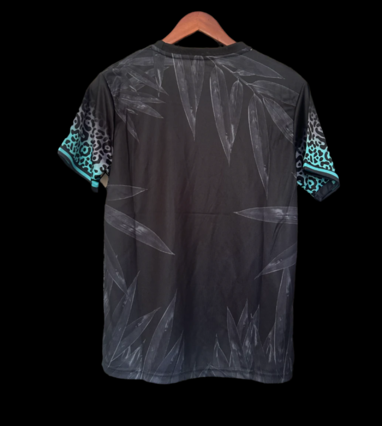 Alternative view of Brazil Jungle Night Special edition 25/26