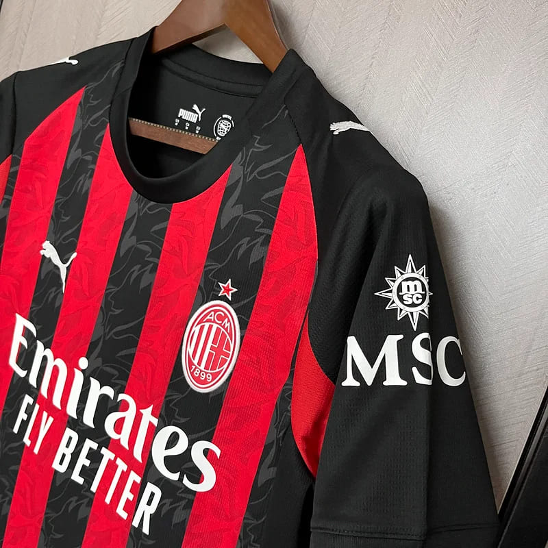 AC Milan Home Shirt 25/26 - Image 4