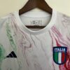 Italy 2023–24 Training shirt crest detail