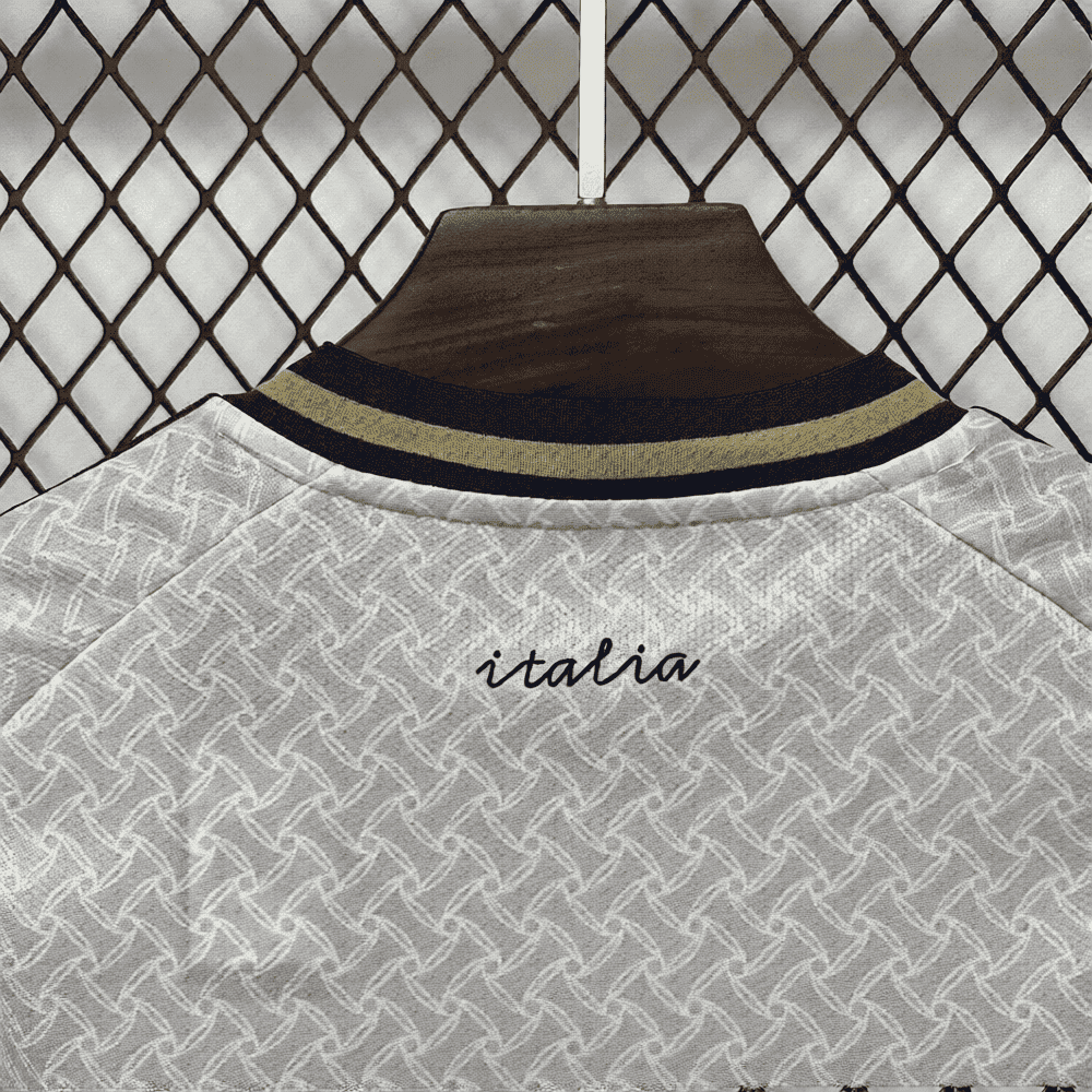 Italy Away Jersey 2026 World Cup - Image 3