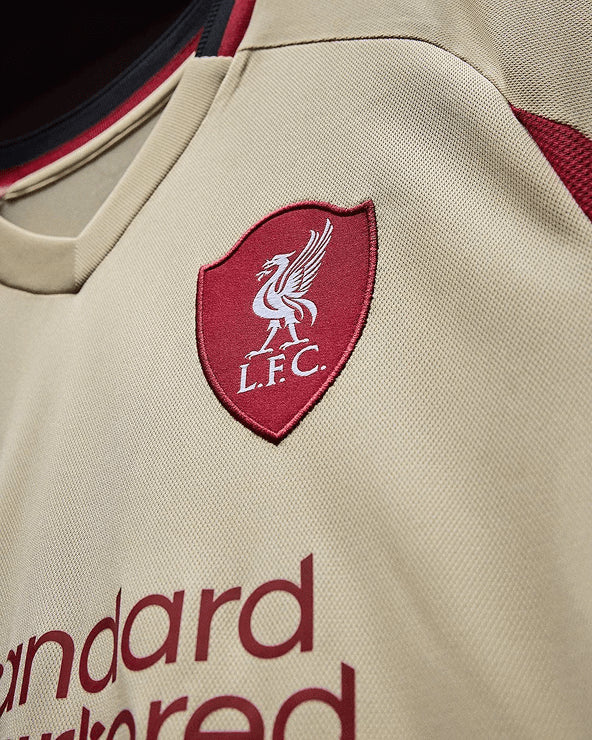Liverpool FC 2025/26 Away Jersey - Image 4