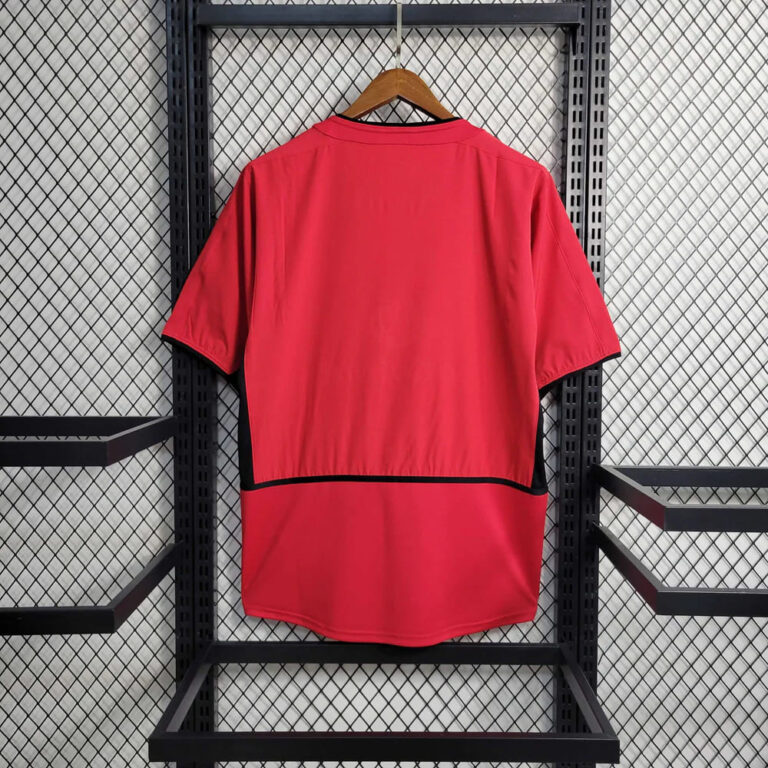 Alternative view of Manchester United Home Shirt 2002-04