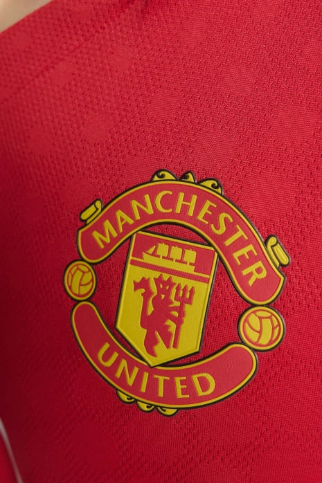 Retro Manchester United Home Shirt 02/04 - Image 3