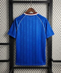 Alternative view of Retro Manchester United Third Shirt 1988