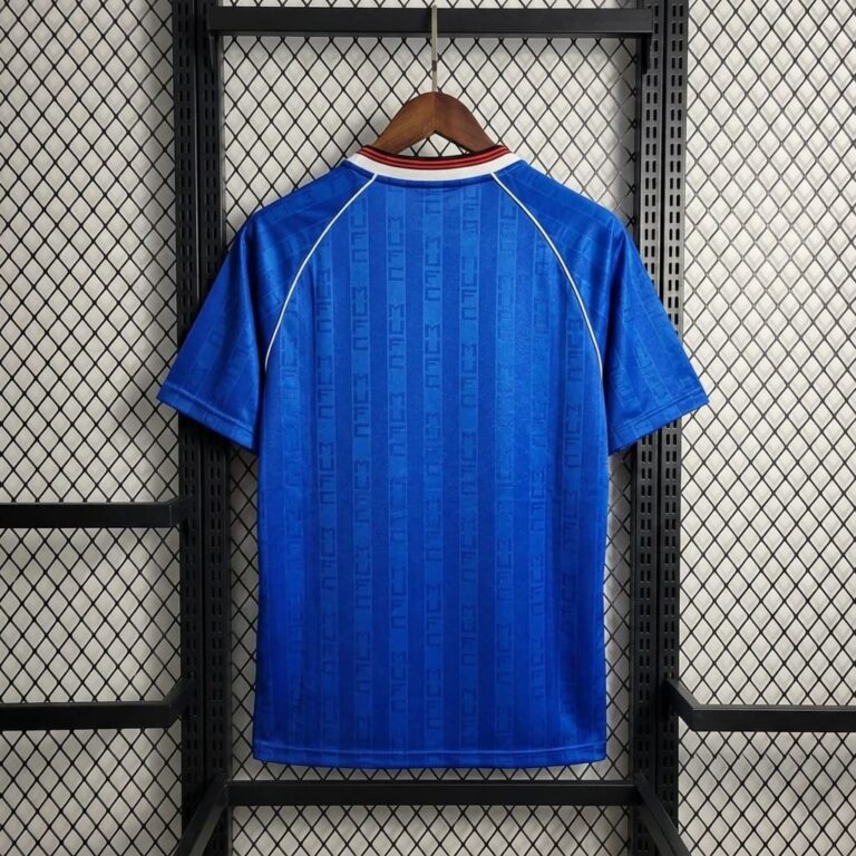 Alternative view of Manchester United Third Shirt 1988