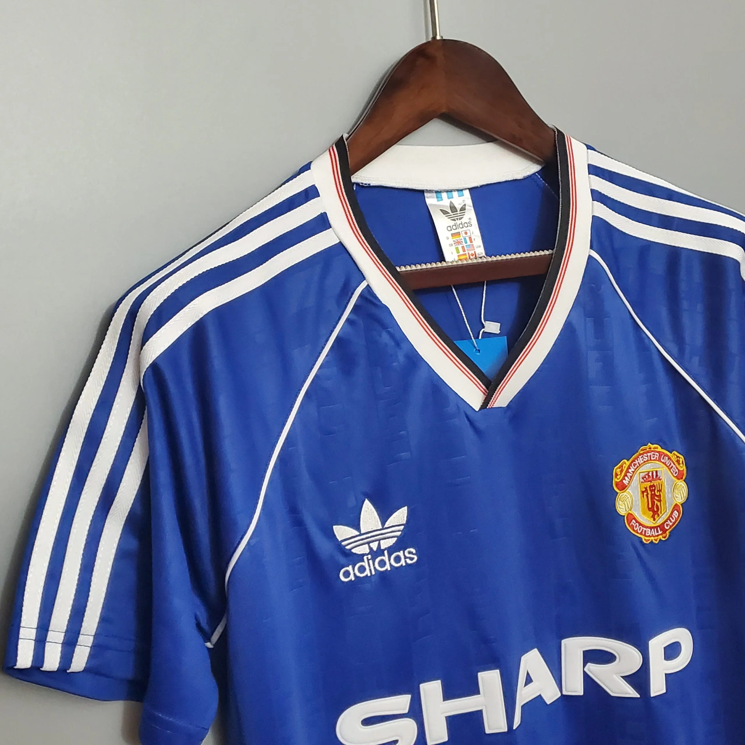 Retro Manchester United Third Shirt 1988 - Image 4