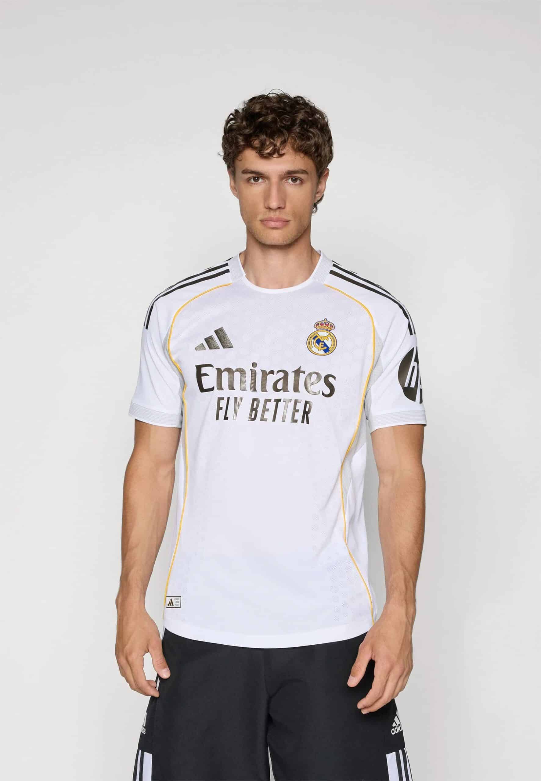 Real Madrid Home Football Shirt 25/26 - Image 4