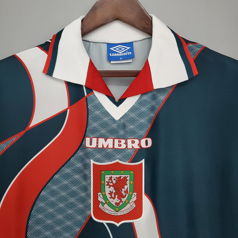 Retro Wales Away Shirt 94 - Image 3